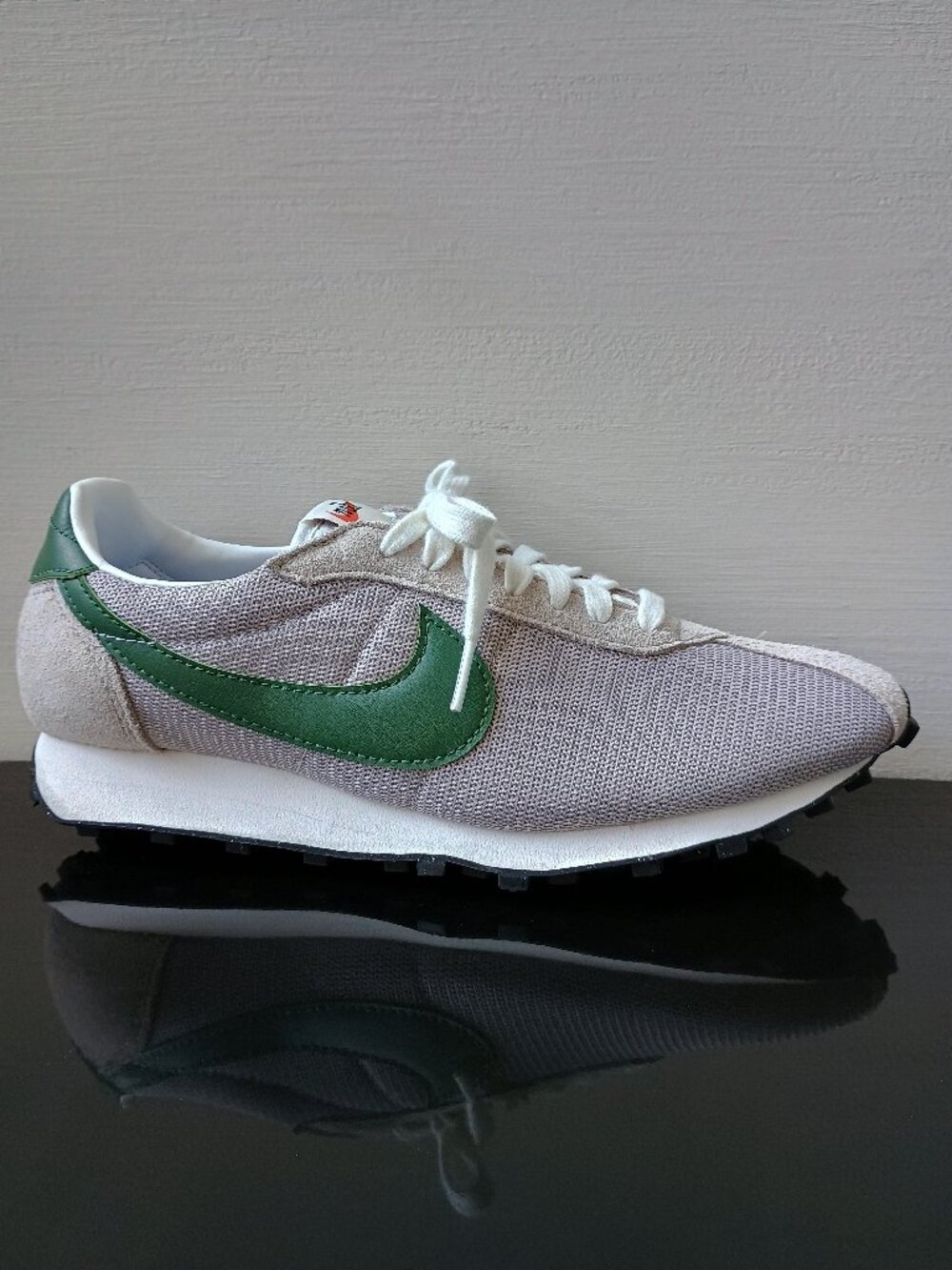 Nike Men's LD-1000 Mesh Lightweight Sneaker in College Grey / Fir / Sail / Black